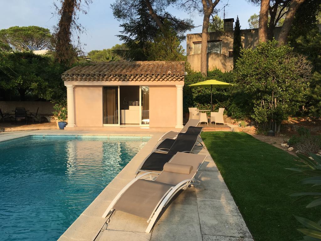 Villa Charme Et Detente Saint-Raphaël Buitenkant foto